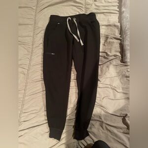 Black Figs Zamora Jogger Scrub Pants Size Small/Petite